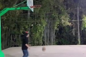 这女生的投篮基本功，能战胜多少吧友？